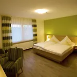 Teuteberg Hotel 3*