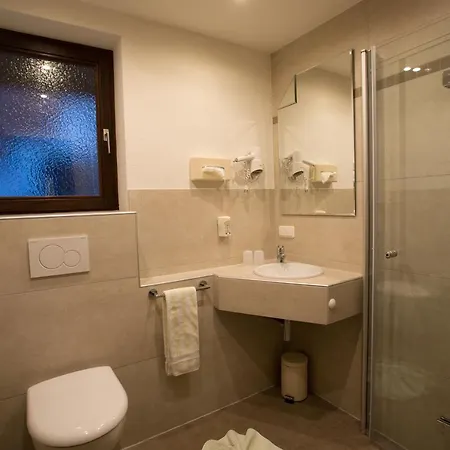 Hotell Teuteberg 3*