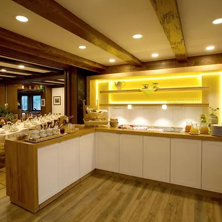Hotell Teuteberg 3*